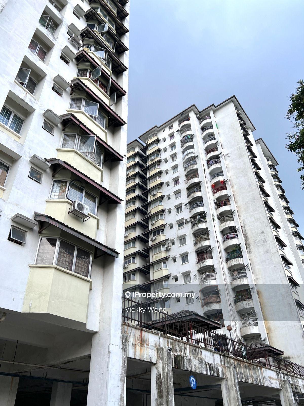 D casa Condo Ampang Leasehold 969sf 3 Bed 2 Bath 1 Carpark High Floor
