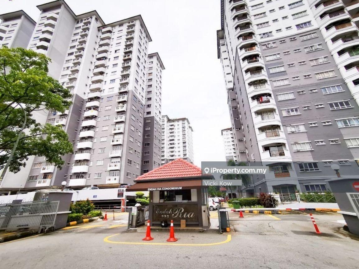 Lelong Unit! Below market value!