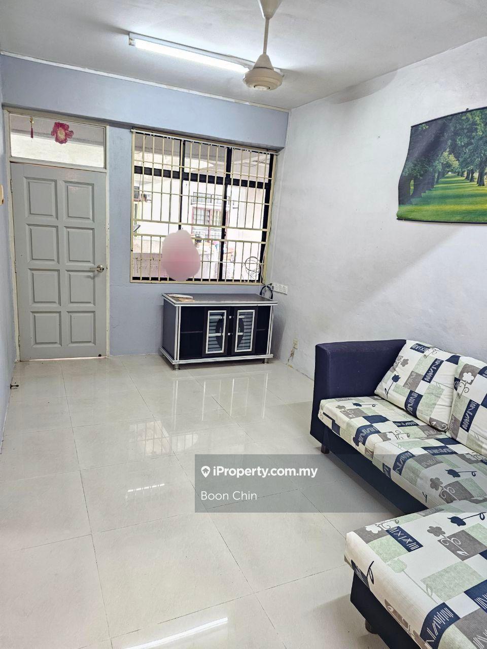 Limau Manis Apartment Partially Furnished For R