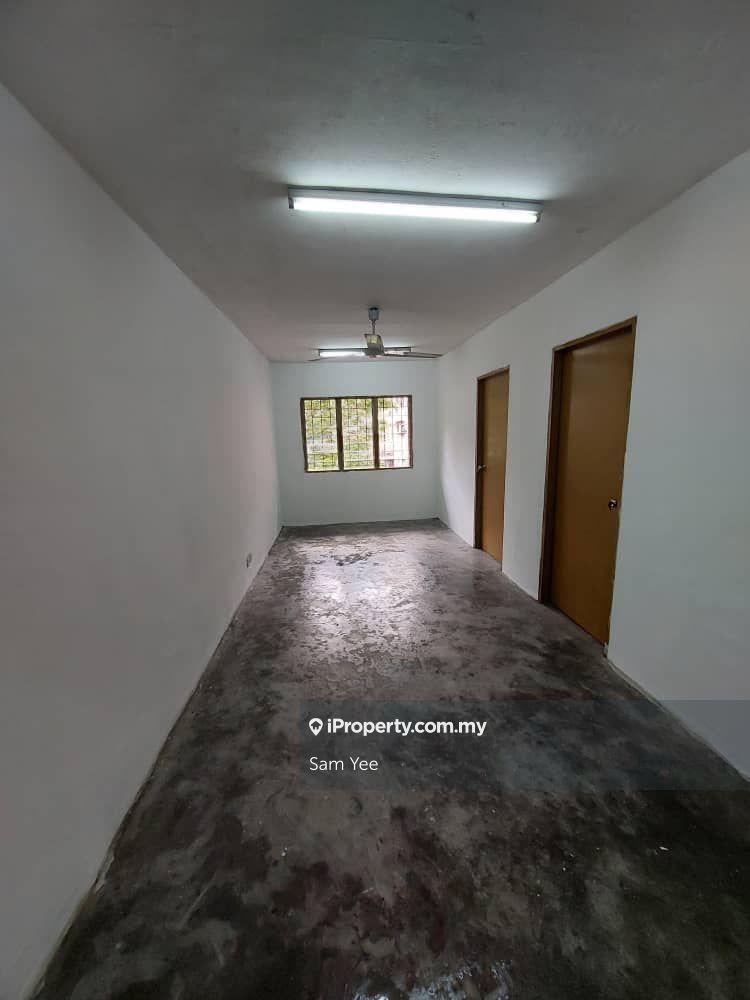 Harmoni Apartment Damansara Damai, 1k Booking, Cash Back, Ground Floor