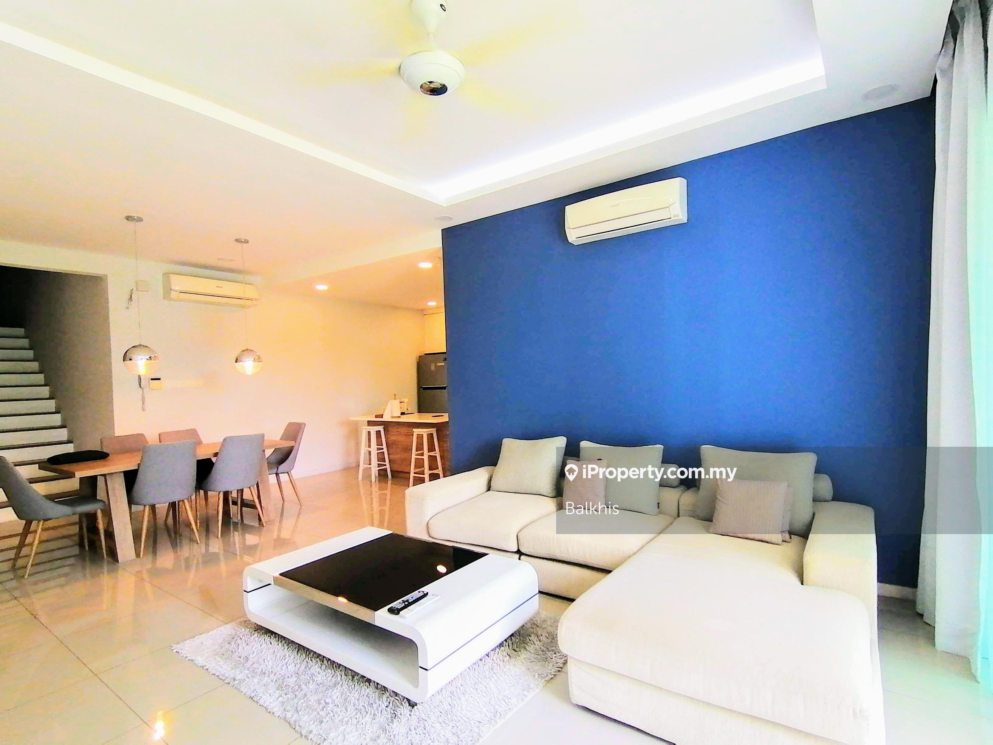 Renovated Upper Unit 1.5 Storey Town Villas Primer Garden Cahaya Spk