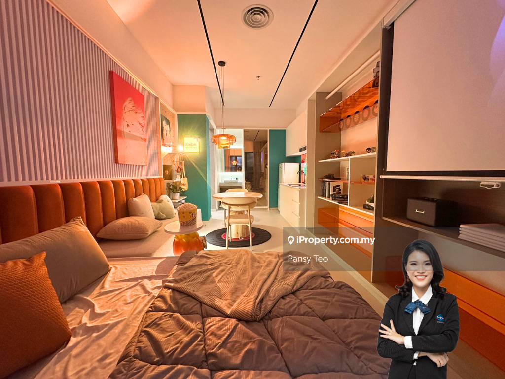 Jb Town Area Condo - V@Summer 2