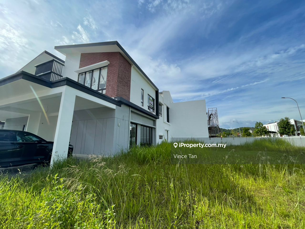 Gamuda gardens semi detached house