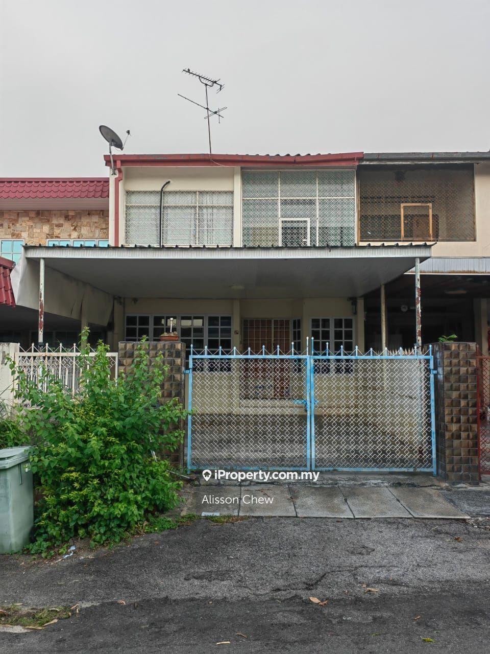 Double terrace , greenlane, facing north