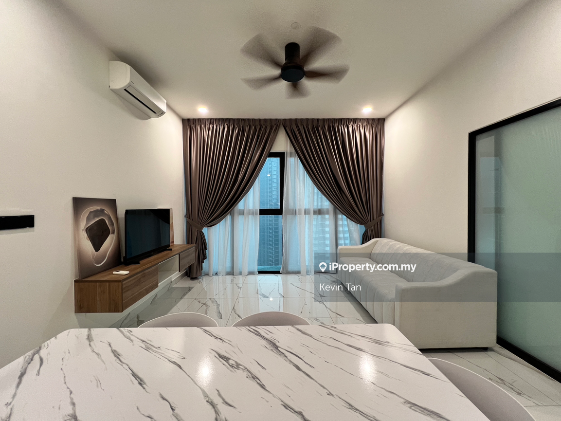 Cozy 2 Bedroom residence in Prime Bangsar Location