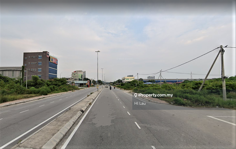 Freehold Industrial land with building, facing main road Jalan Rasau