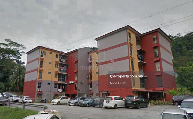 Nuri, Taman Bukit Idaman, Selayang