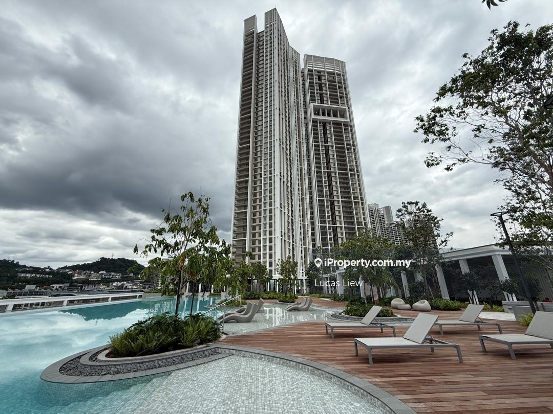 A Luxury stay with Private Lift Lobby by the Lake