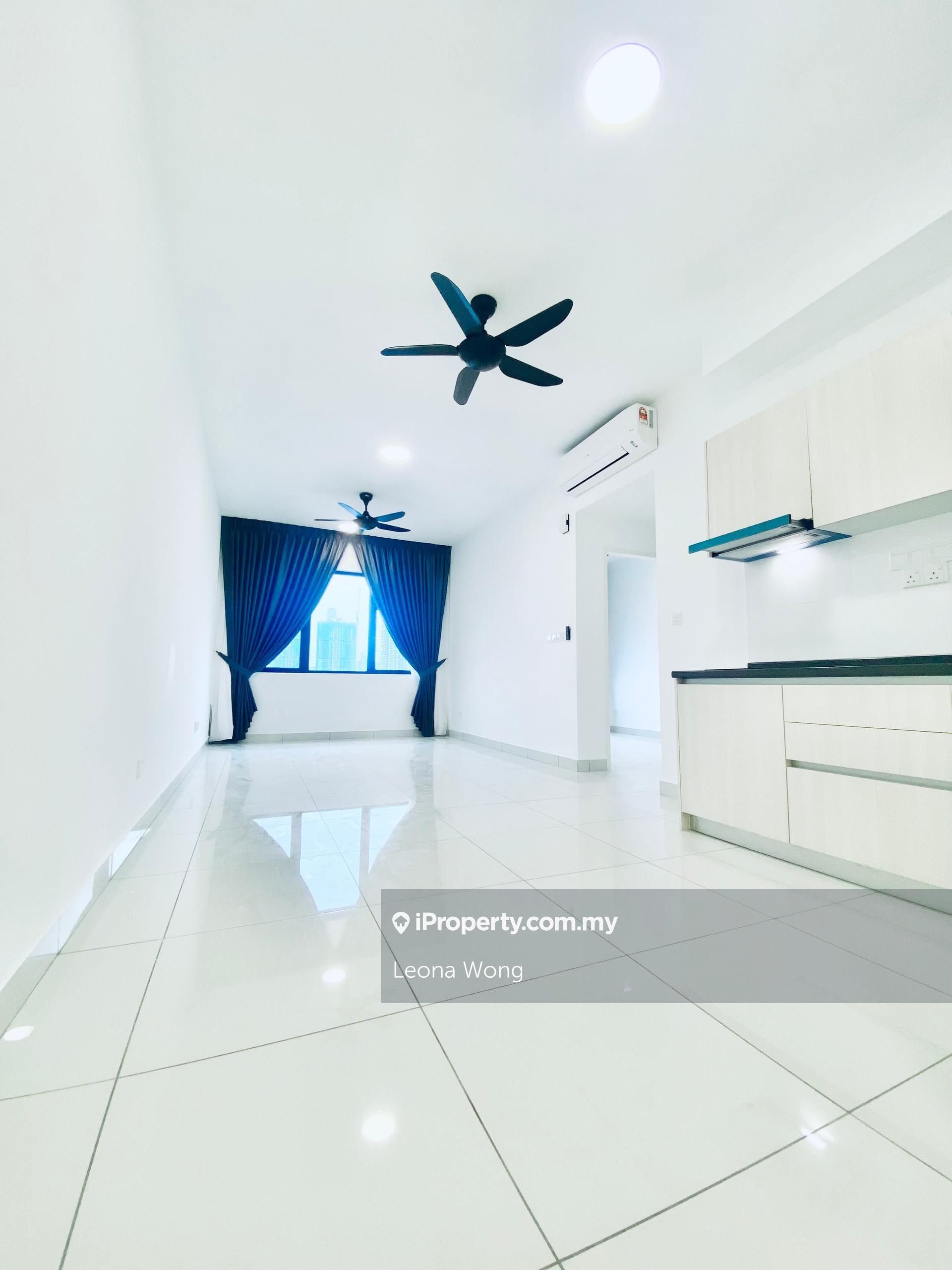 Parc 3 High Floor Partly Furnished 3 Bedroom 2 Bath 2 Parking