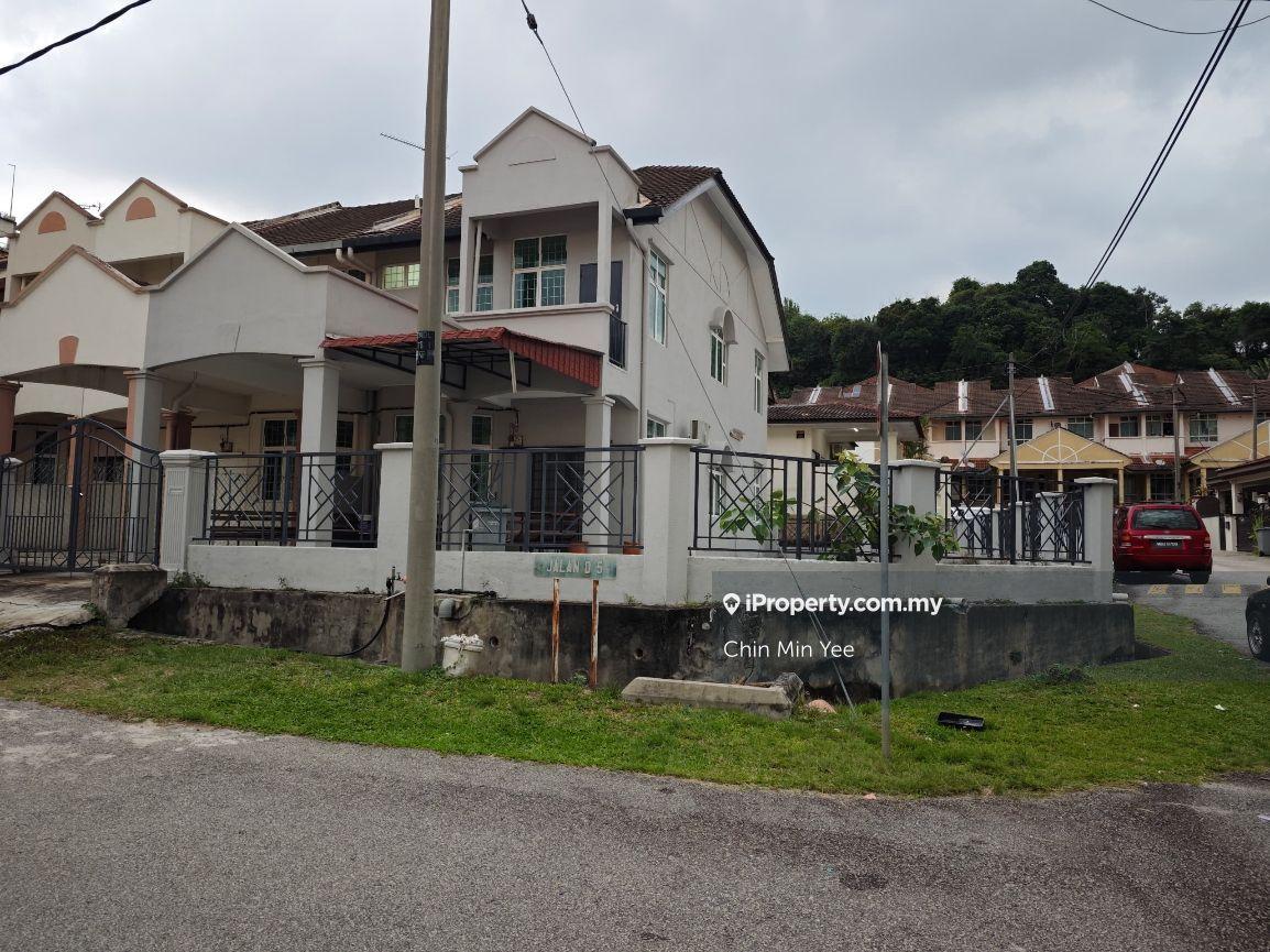 2 storey Partially furnished corner lot at Bukit Beruang for Rent