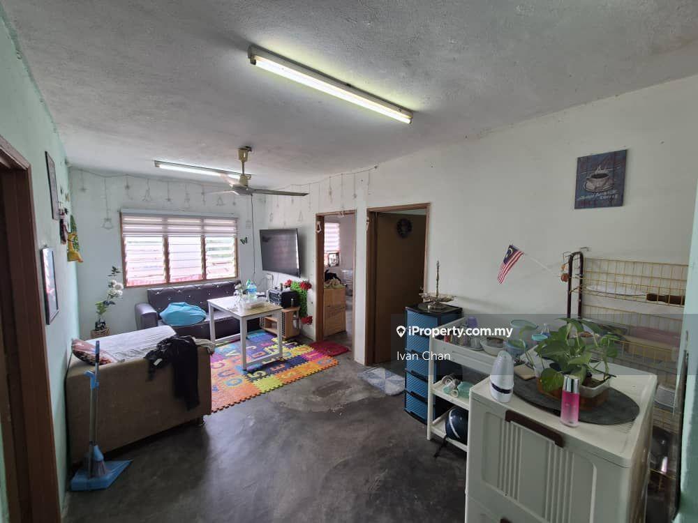 Seri Damai Flat Saujana Puchong Sp 1