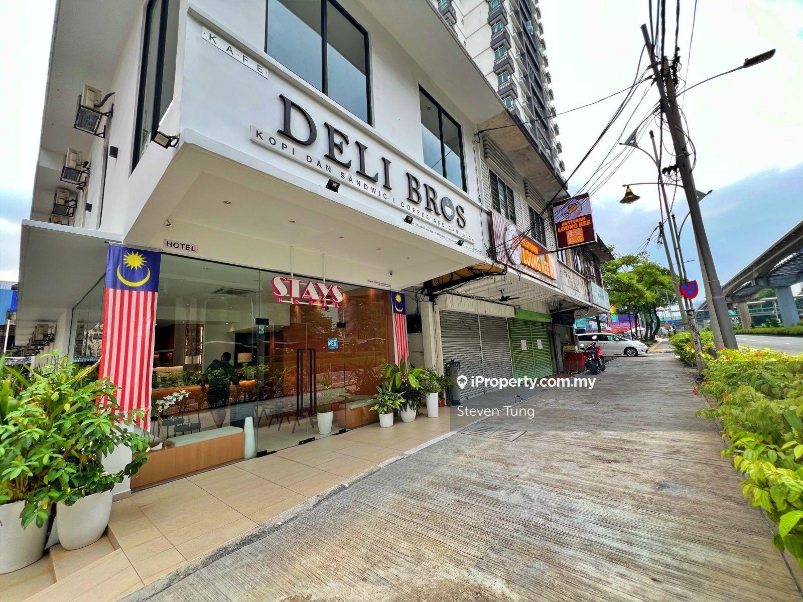 Newly Renovated! Facing Main Road!