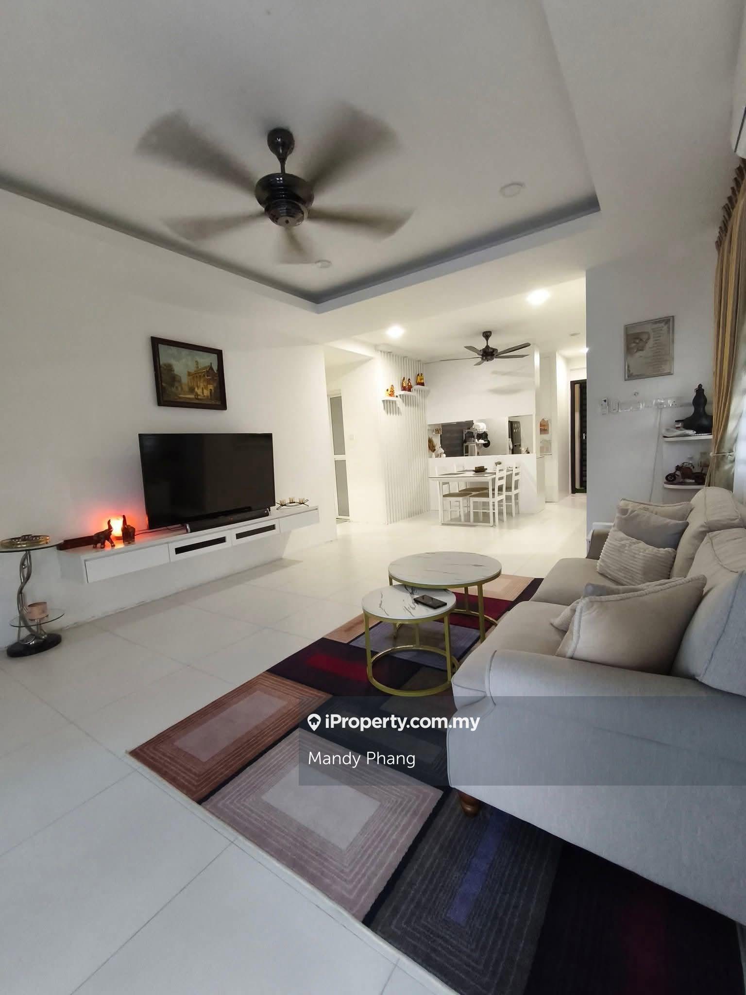 Treetop condominium for sale 