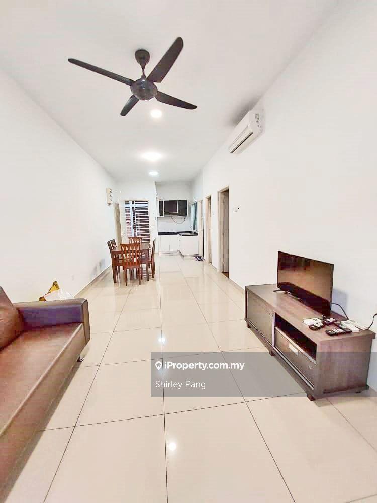 Nusa Heights Apartment For Sale