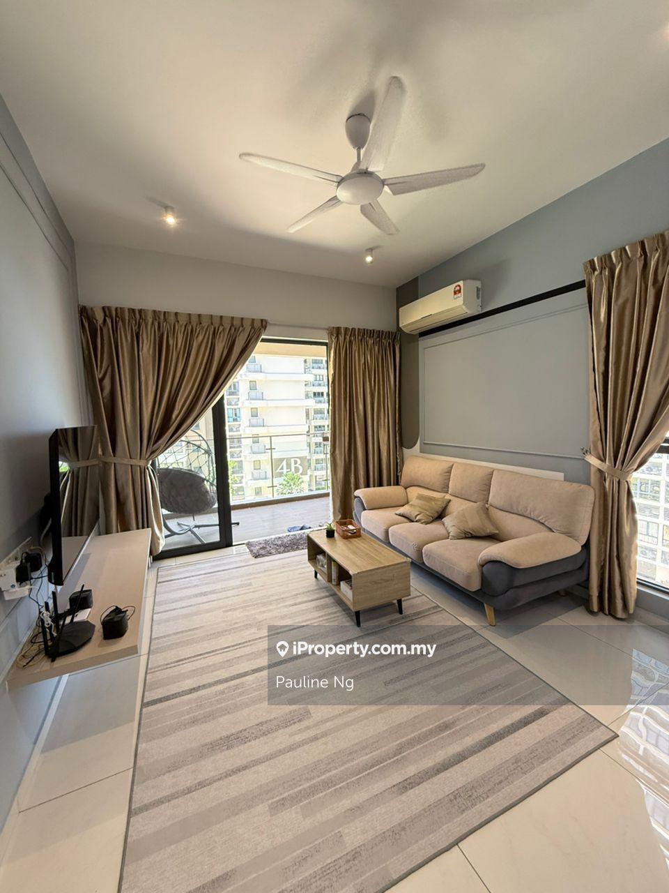 Baypoint @ Danga Bay renovated unit for rent with fully furnished 