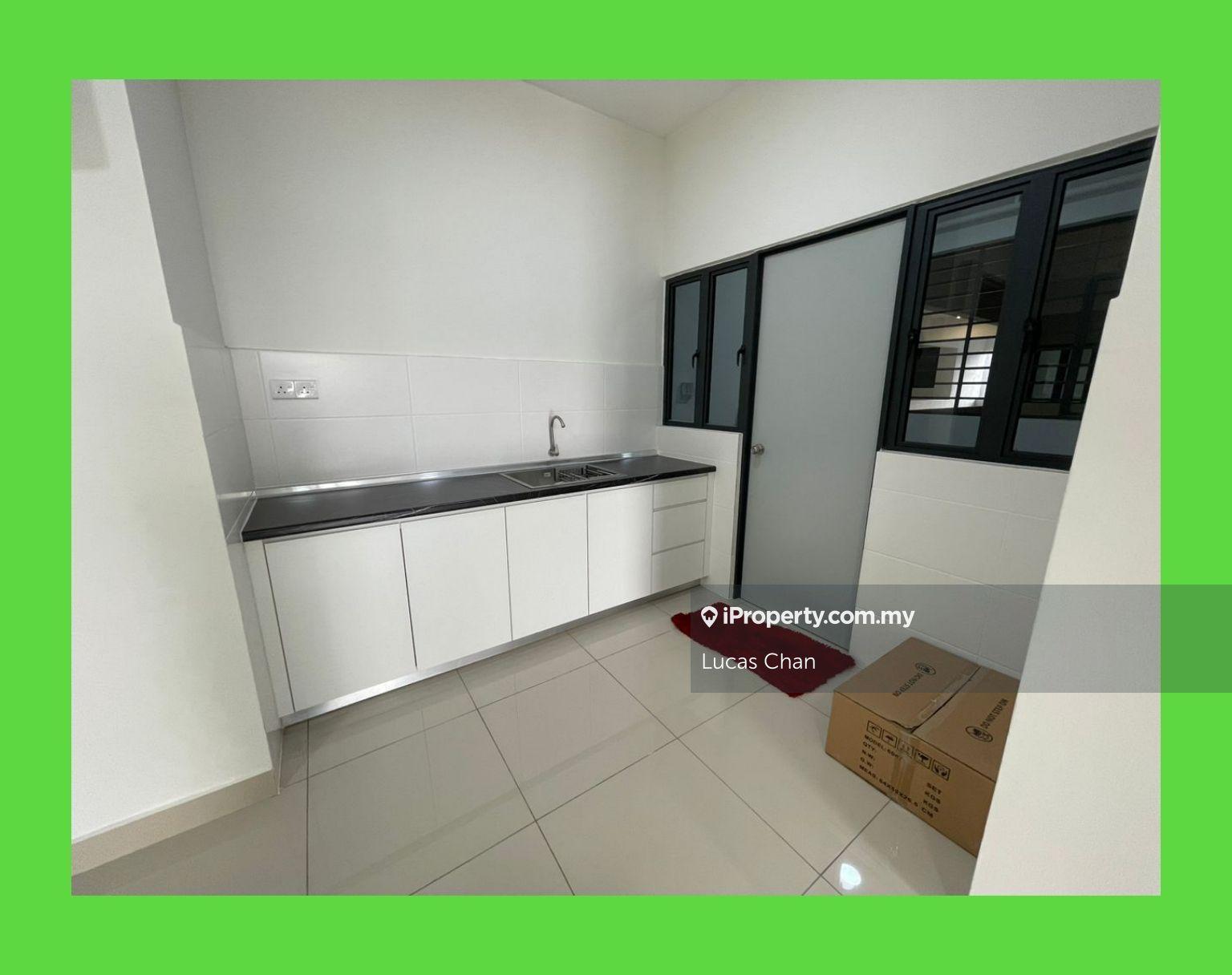 Platinum Arena 890 Sqft 3 R 2 B Brand New Unit For Sale