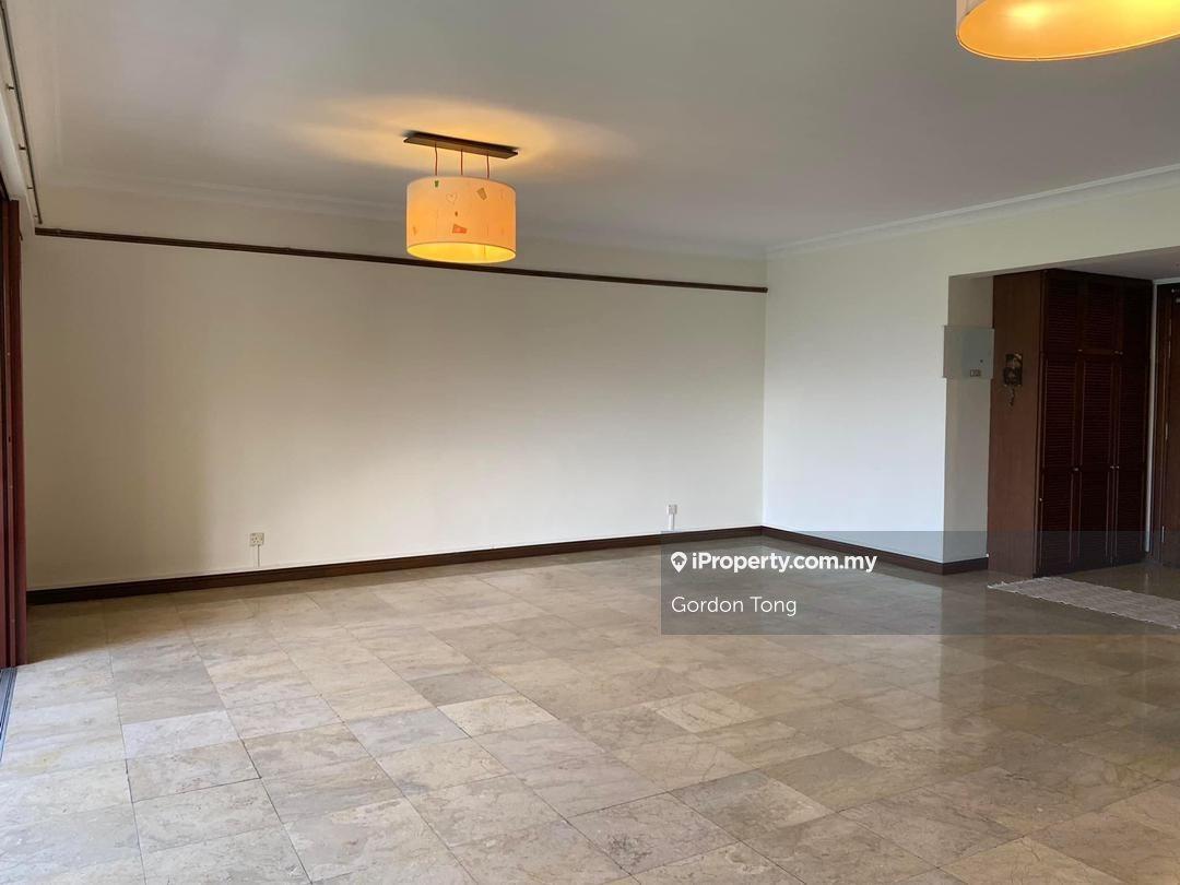 Freehold condominium in Taman Duta, Bukit Tunku, 1810sqft