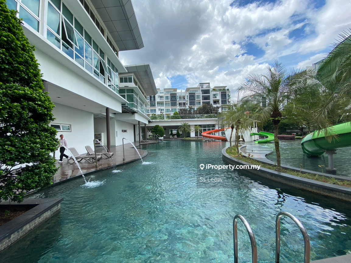 280 Park Homes condo duplex for sale