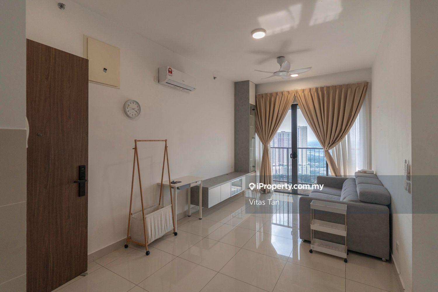 Dual Key Large Room