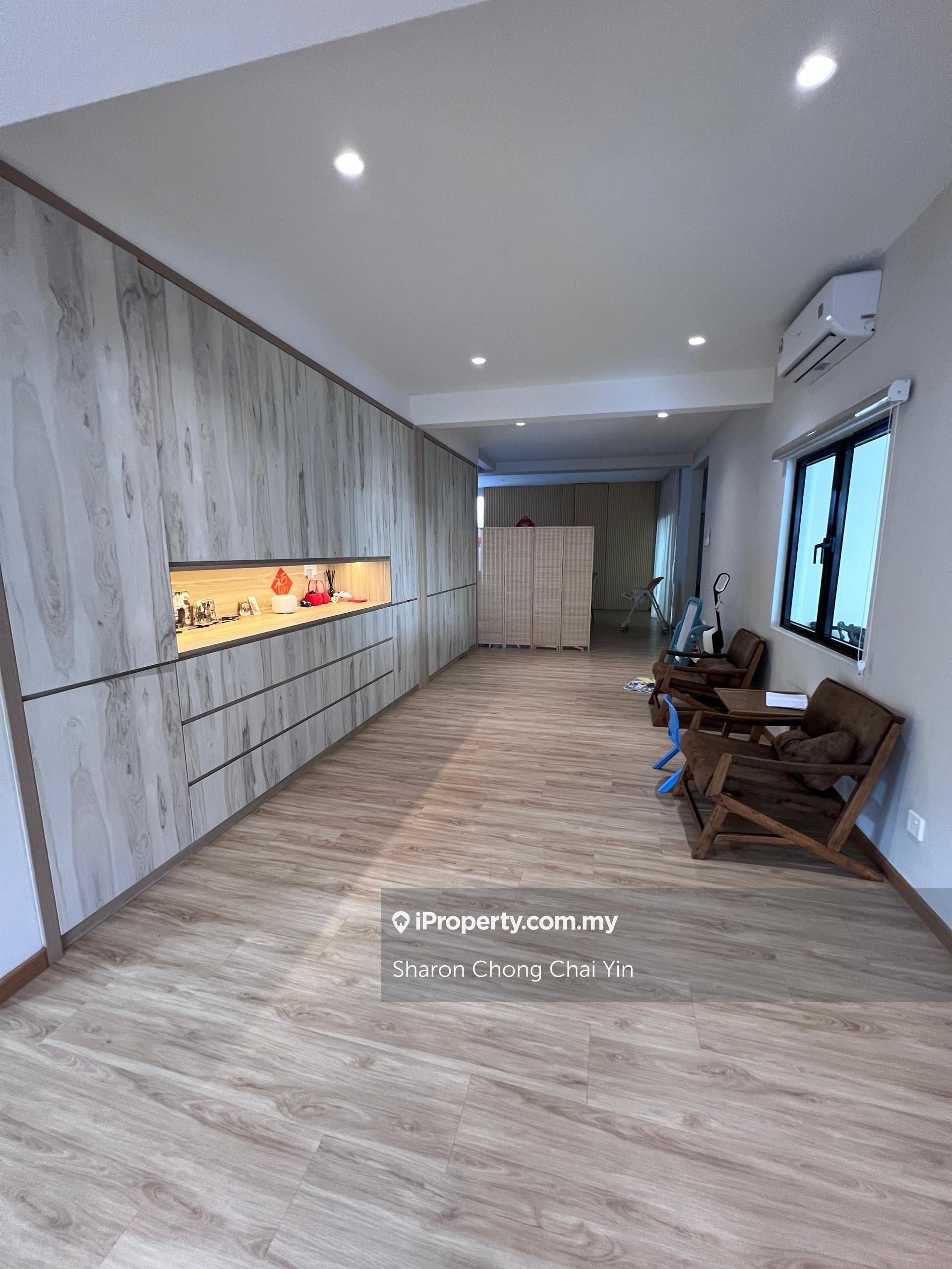 Single storey bungalow@ Taman Majidee 