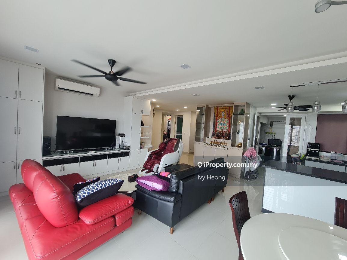High Floor with nice view