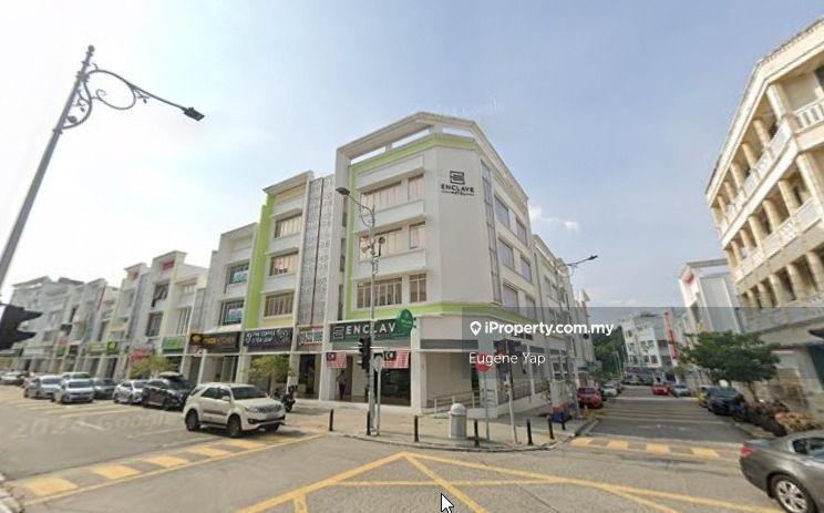 4 storey Corner shop