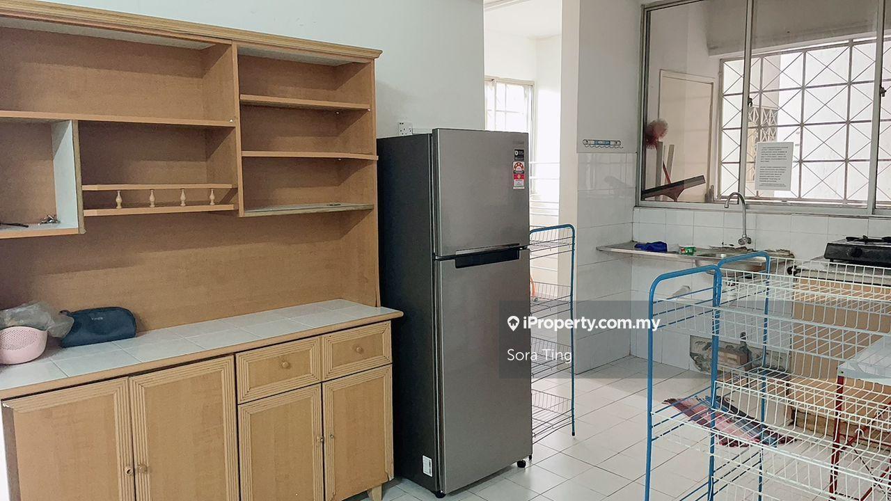 Kelana D Putera Condo 5r2b nr Paradigm Mall Puteri Square Jaya LRT PJ