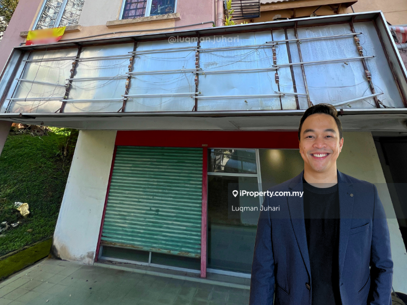 Ground Floor Shop Lot / Office in Saujana Apartment