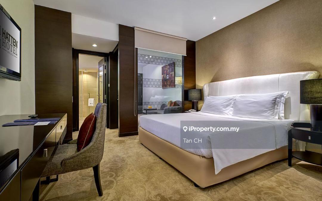 Below value Hatten hotel room for sell @Beside Mahkota Parade City