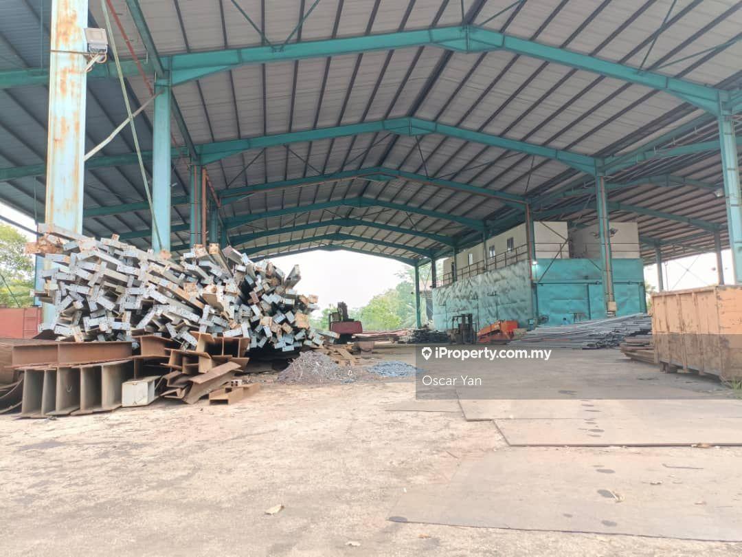 Detached factory for Sale