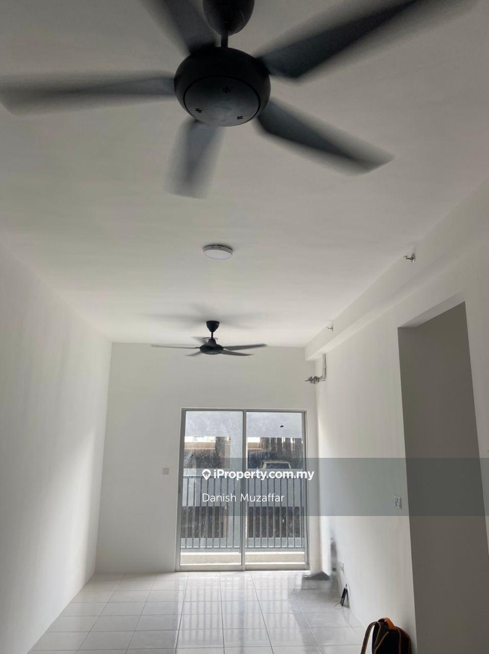 Kita Impian Apartment Semi Furnished @ Cybersouth - For Rent