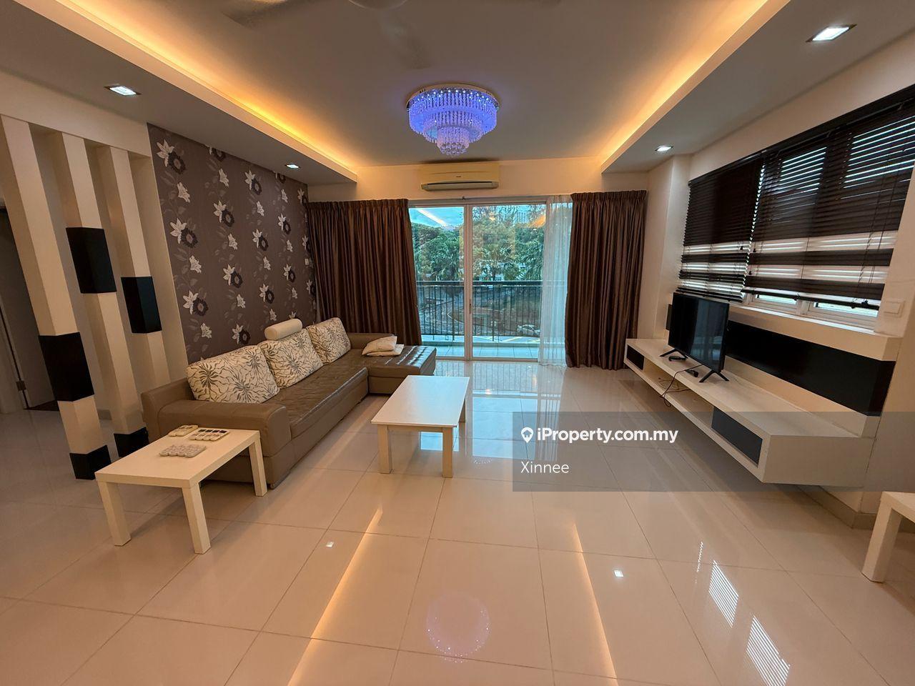 Platino Luxury 2056sf Move In Condition 2 Car Park