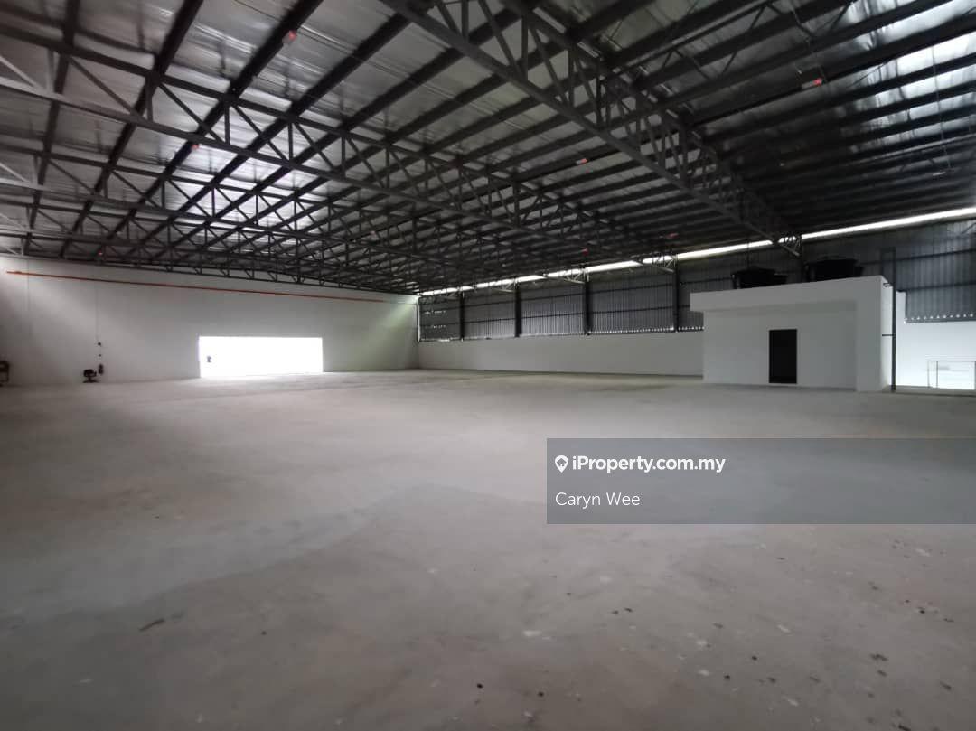 Freehold 3-sty detached factory for sale at Puchong