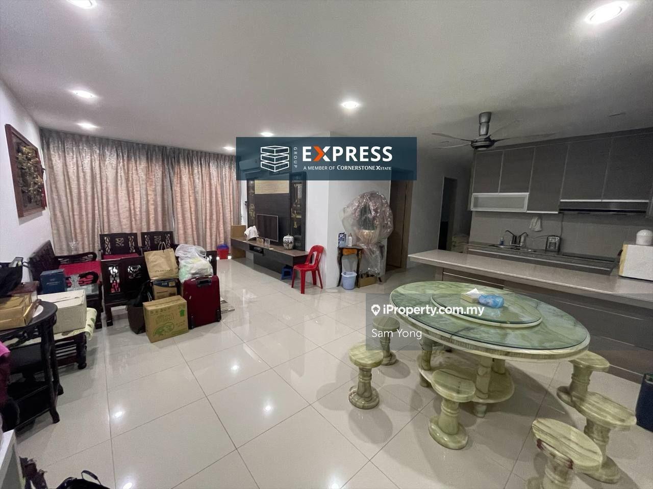 Level 4 Fully Furnished 4 Bedrooms Unit at Homelite Resort Condominium