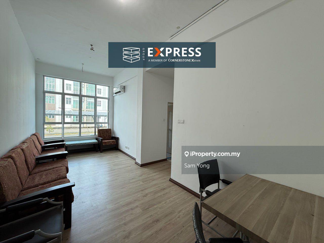 Ground Floor, 3 Bedrooms Apartment at Lite View Park, Miri