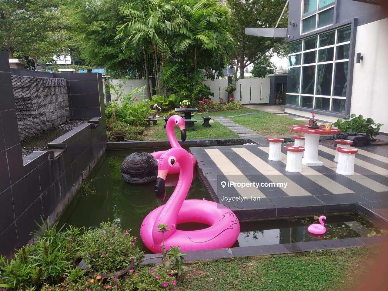 3 storey bungalow Kota Bayuemas, Klang