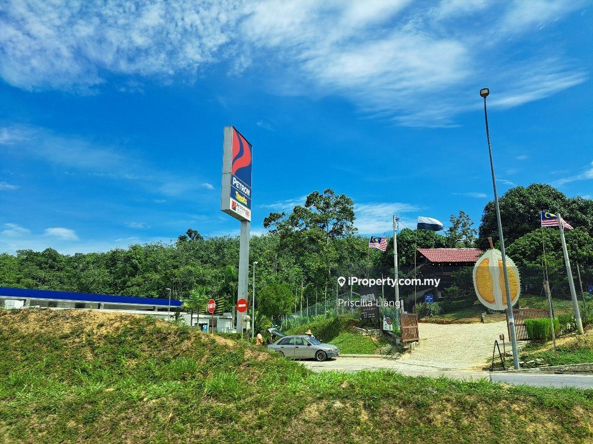 Bentong Main Road, for Petrol Station