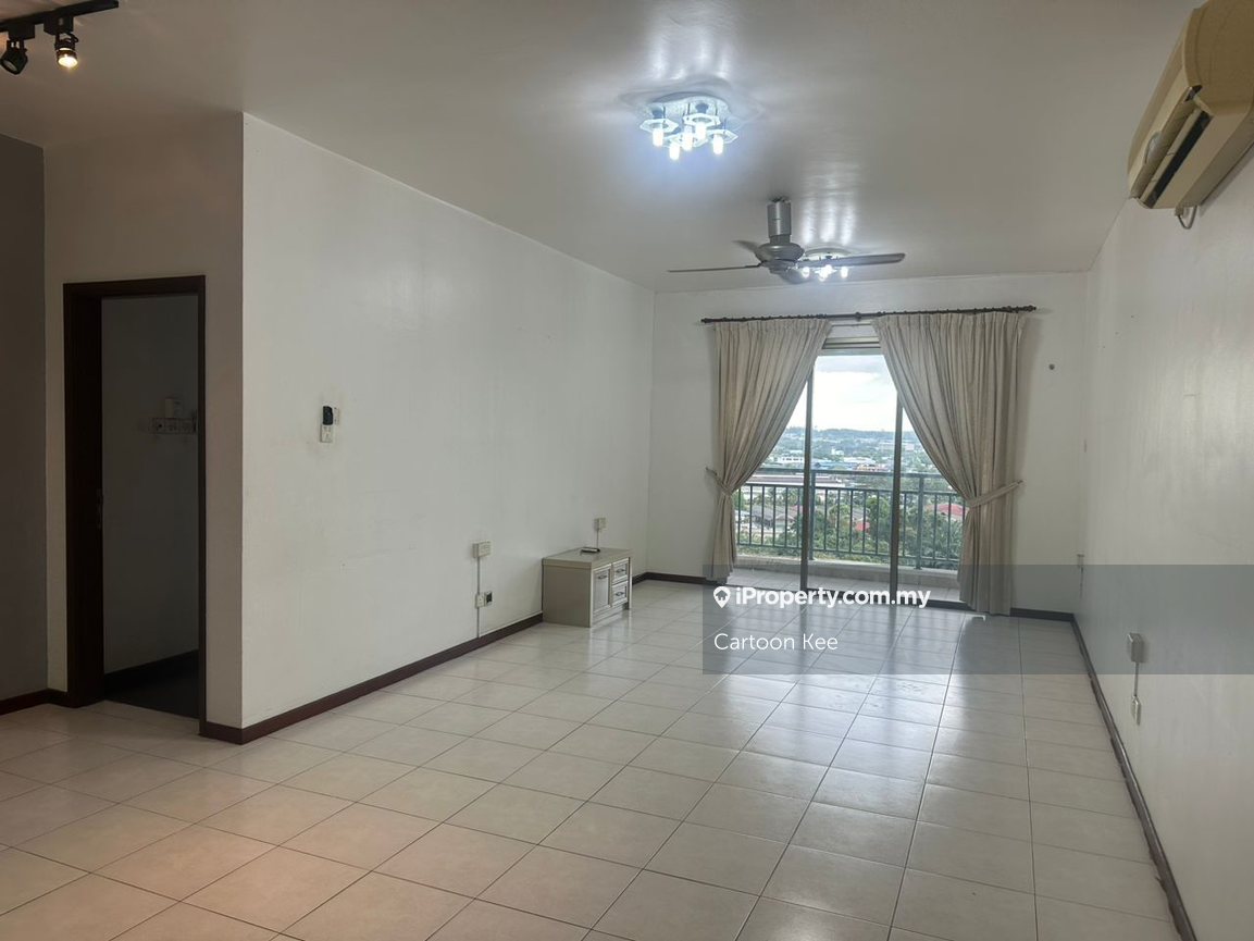 Hot Cake / Molek Pine 1 / Molek / 3bed / Rm560k