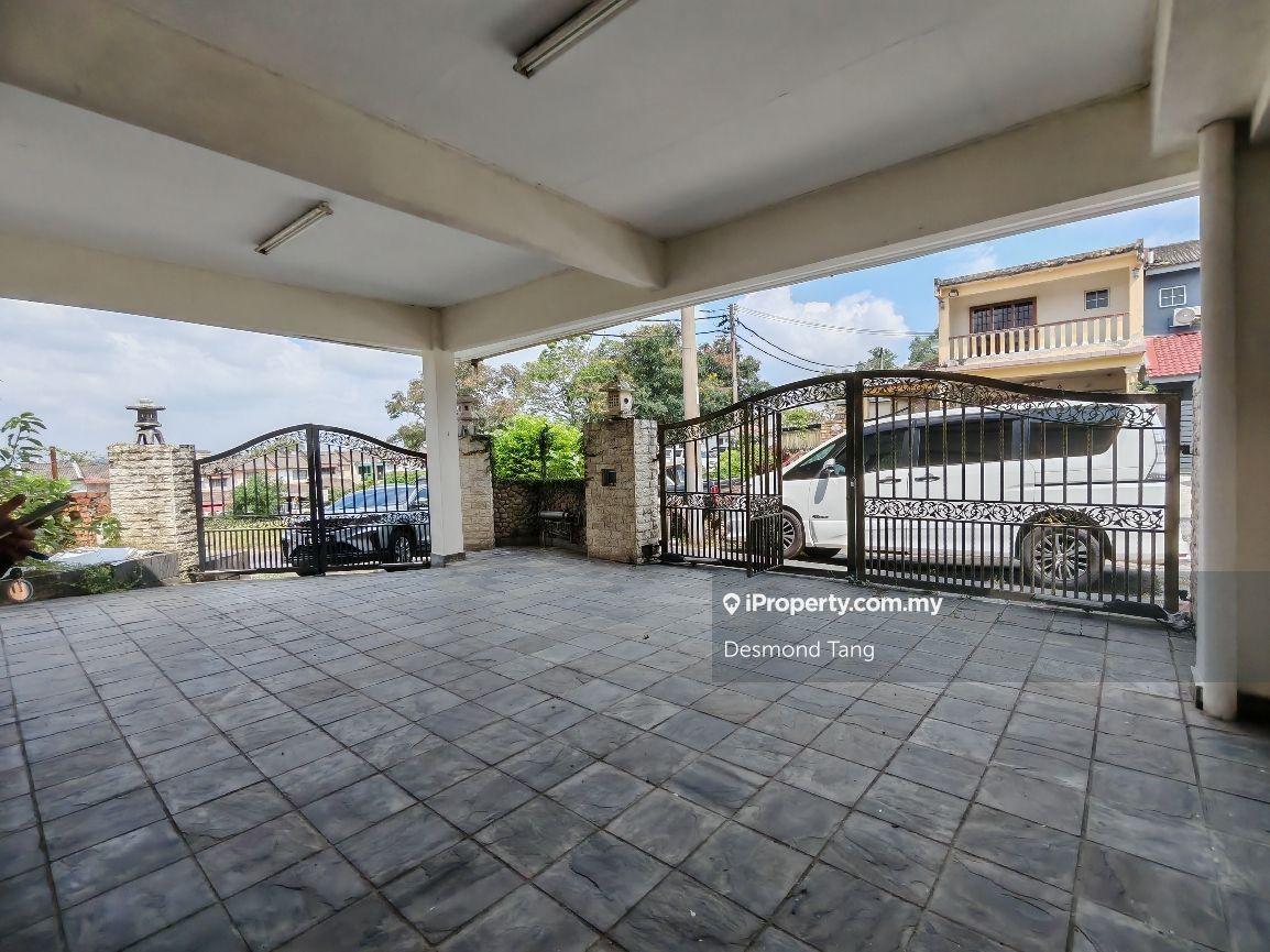 Taman Cheras Mas Double Storey, Corner Unit 