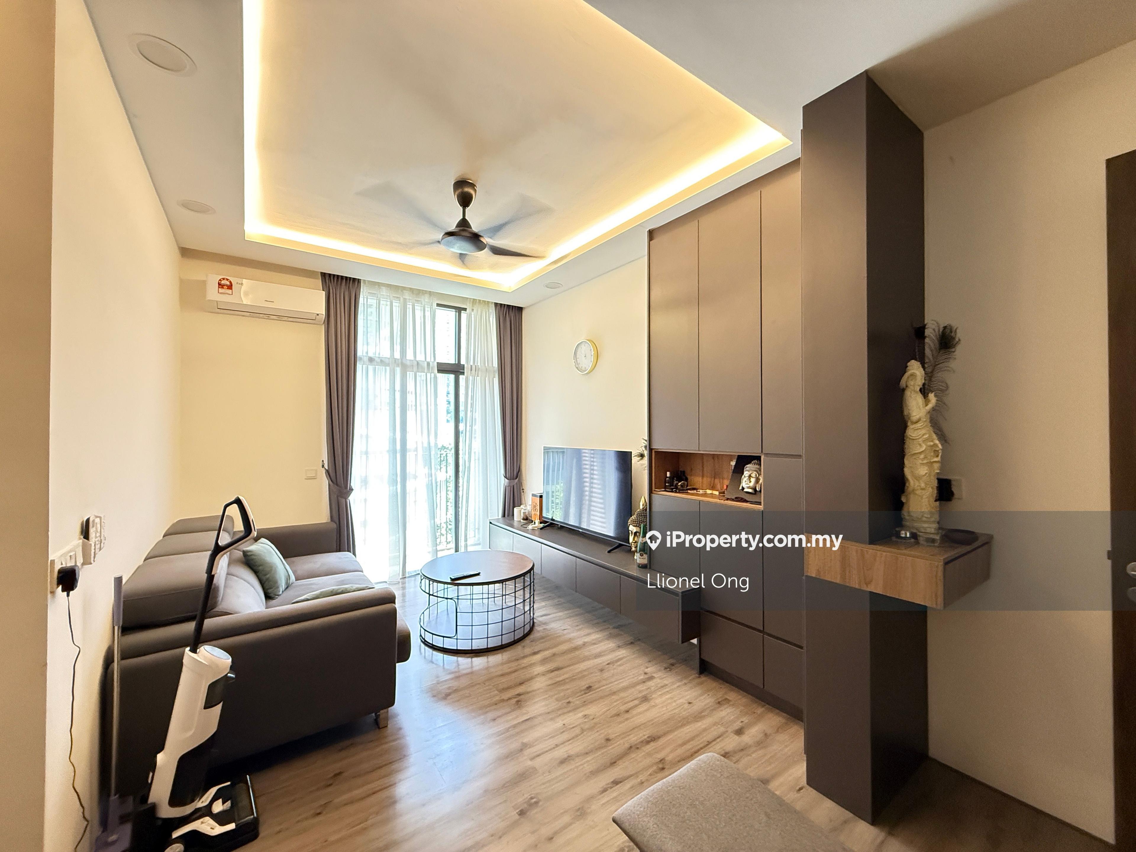 Low Floor partly furnish with open view 