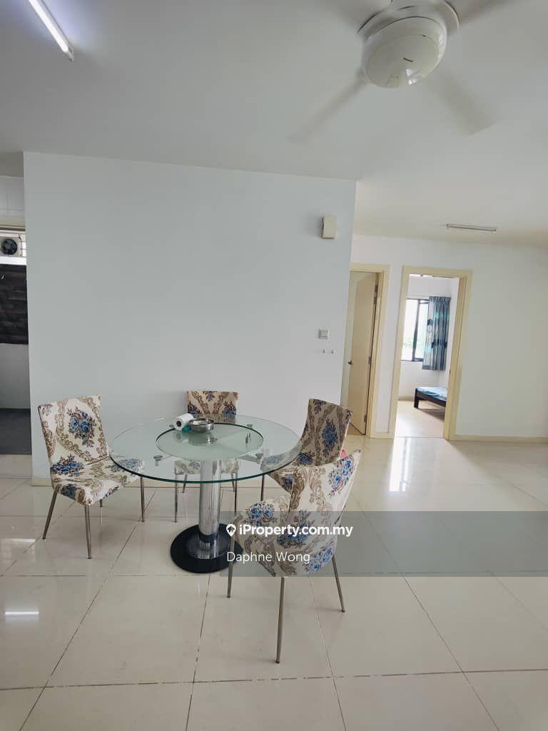 Ready Move In condo, Unblock view, call me to view now!