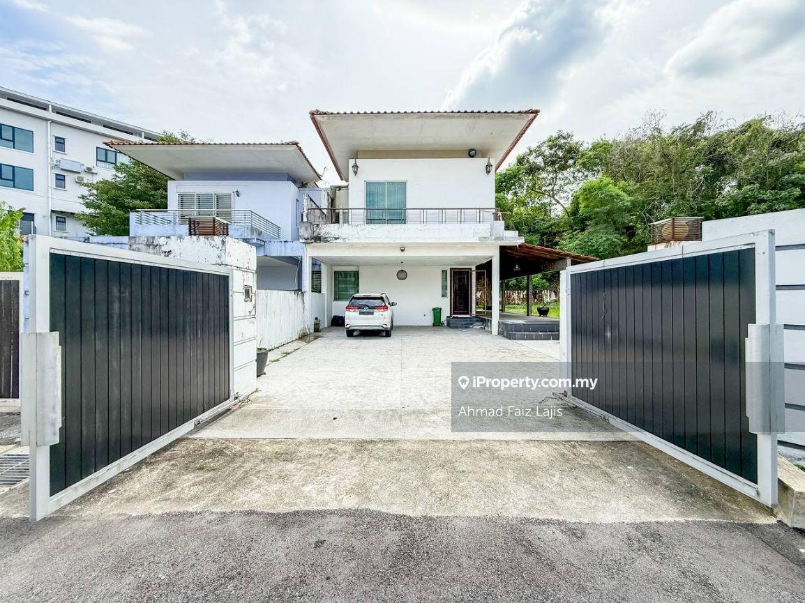 Corner Lot Semi-D @ Mutiara Gombak 2, Gombak