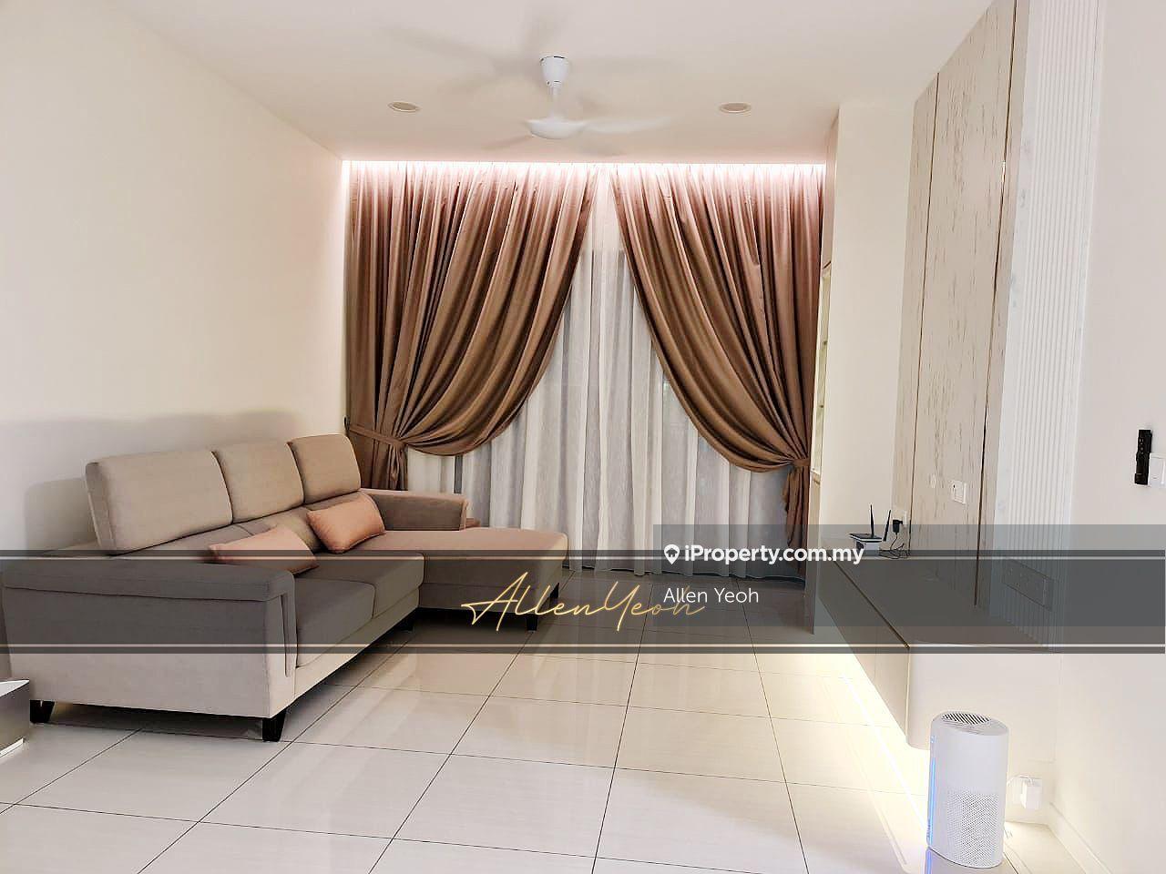 Queens Residence Q1, Seaview Poolview, Renovated 950sqft Bayan Lepas