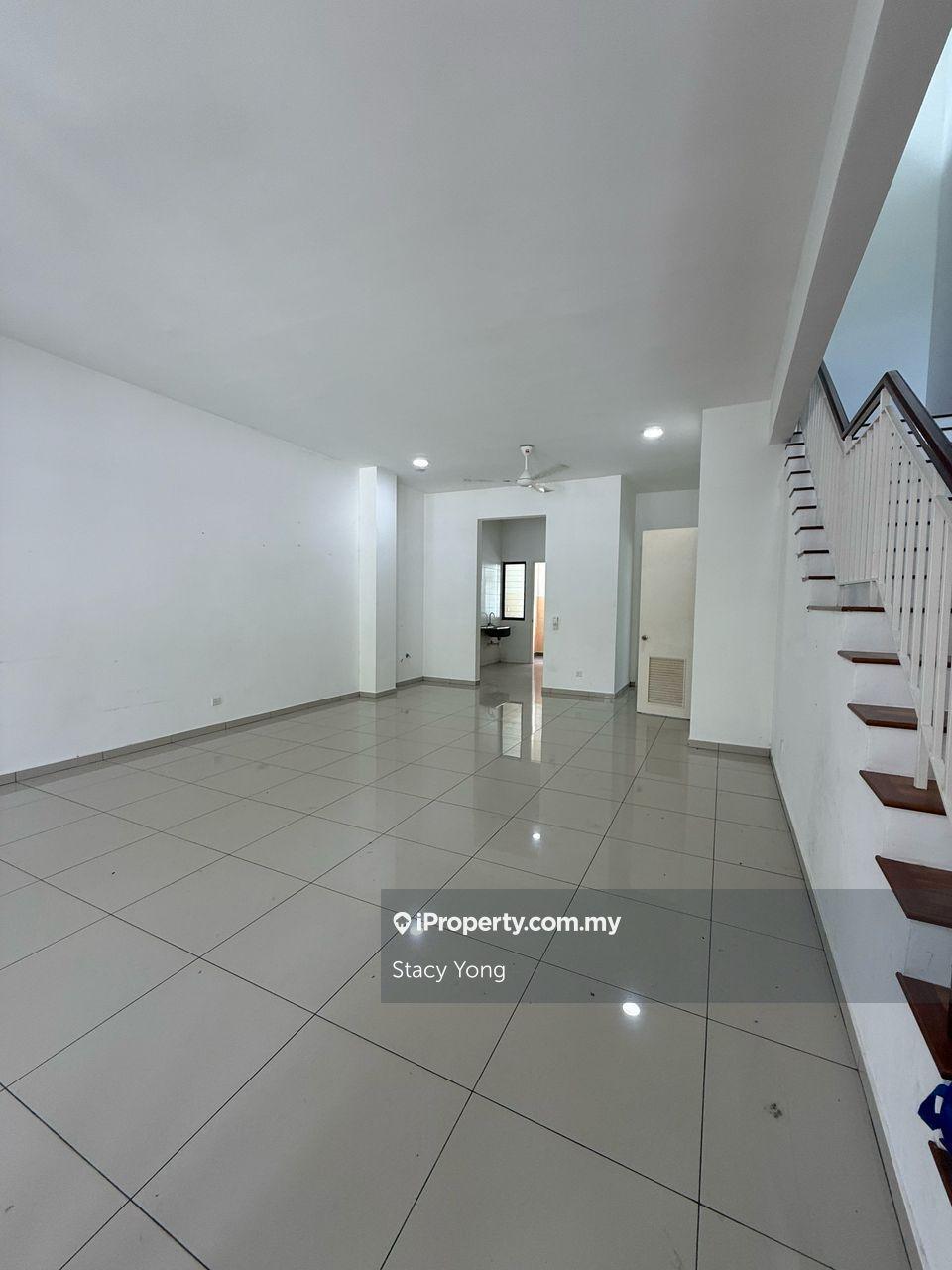 Cradleton Eco Majestic Partially Furnished, 22x75 @ Semenyih, Ecohill
