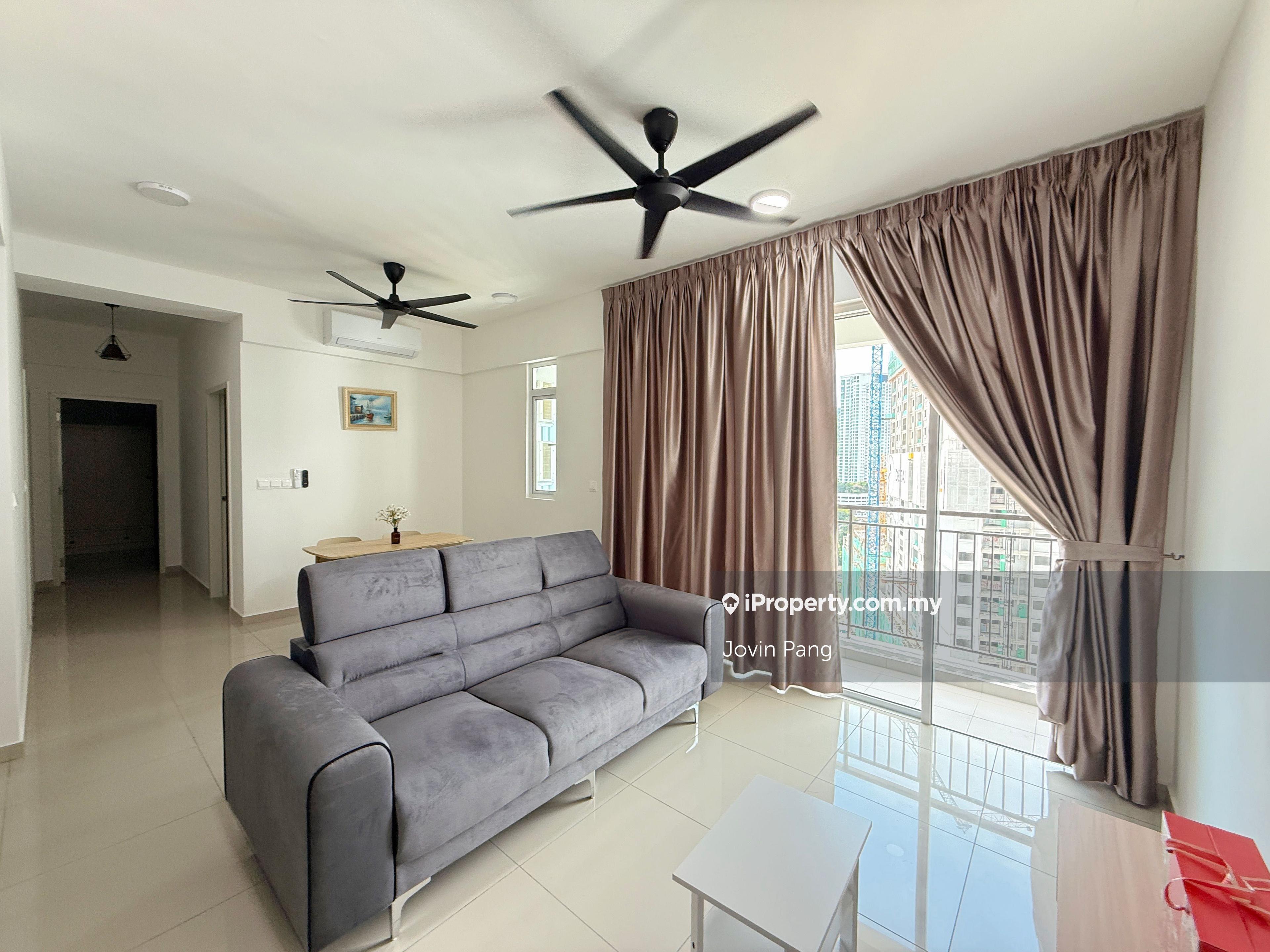Havana 2 Carparks fully furnished available now