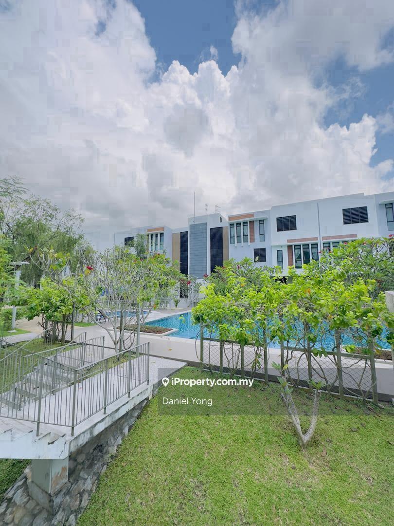 Residensi Ledang Townhouse 4bed Pool View Iskandar Puteri Johor Bahru