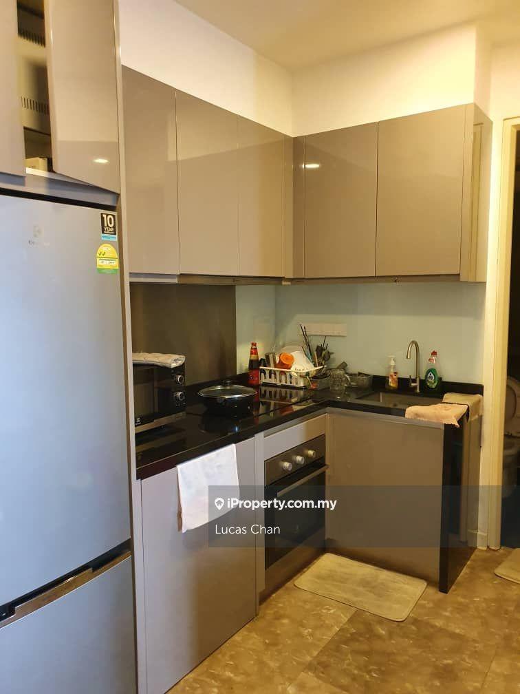 Residency V 645 Sqft 2 R 2 B Fully Furnished 1 Carpark Unit For Rent
