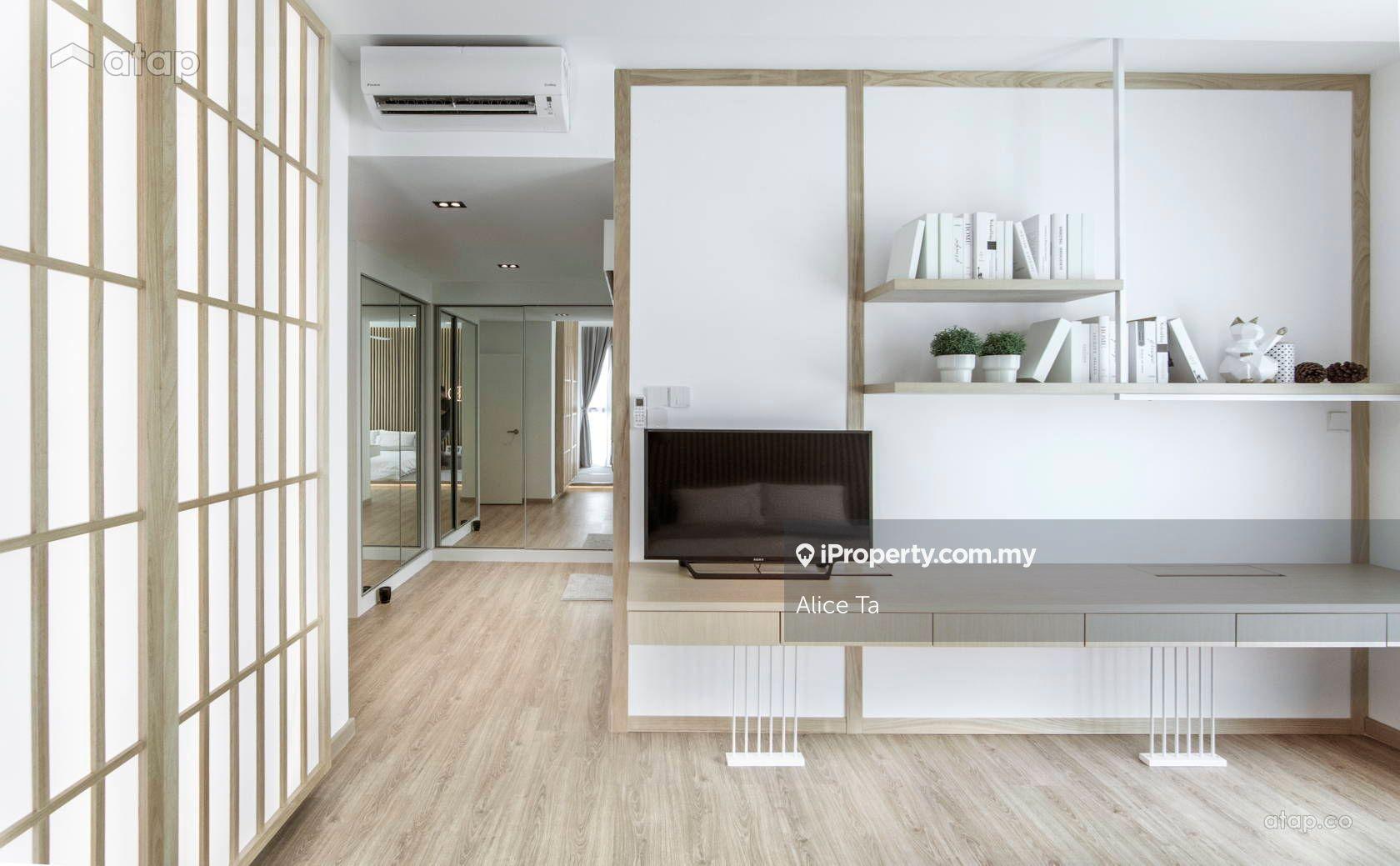 Low Density! Free furnished,Ready Move In! Next to UPM Uniten, 0% dp