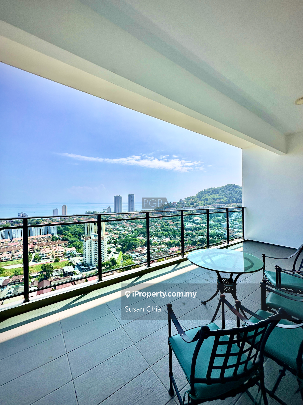 Mira Residence Condominium (Block A, High Floor) in Tanjung Bungah.