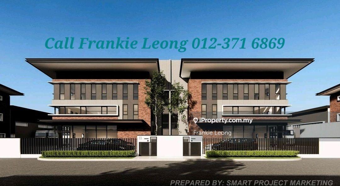 Dengkil 3 storey Semi-D factory 